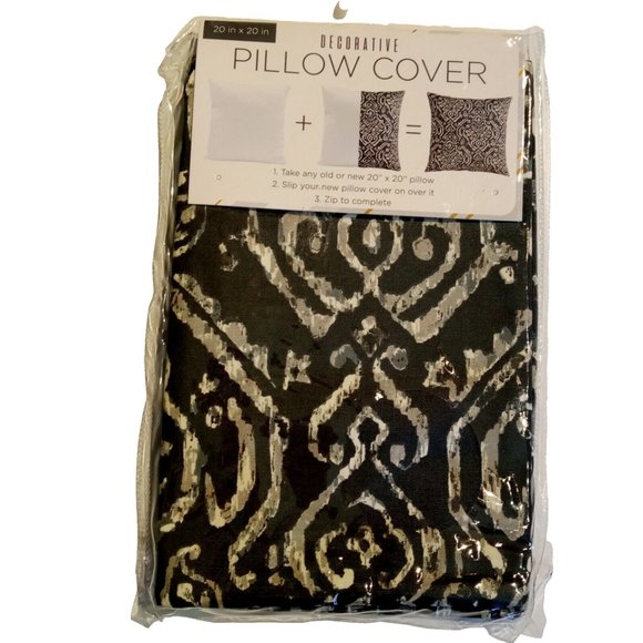 Decorative Pillow Cover  20 x 20  Della Grey  Scroll/Geometric Print  NEW in pkg - Picture 1 of 9